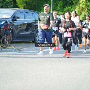 Runner Photo 3974612