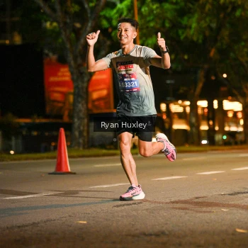 Runner Photo 3974615