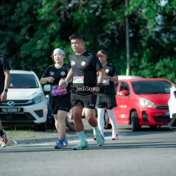 Runner Photo 3974635
