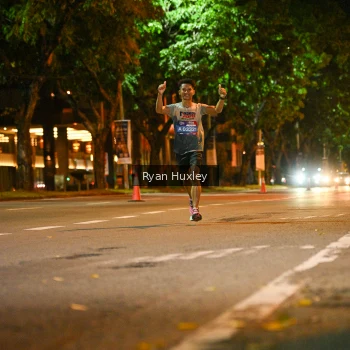 Runner Photo 3974640