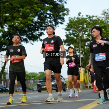 Runner Photo 3974644