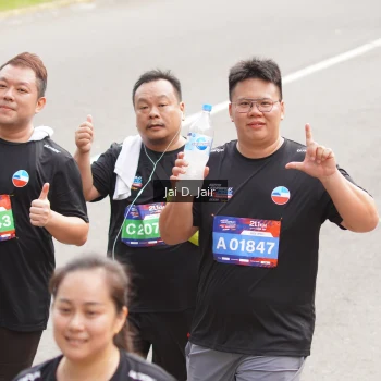 Runner Photo 3974646