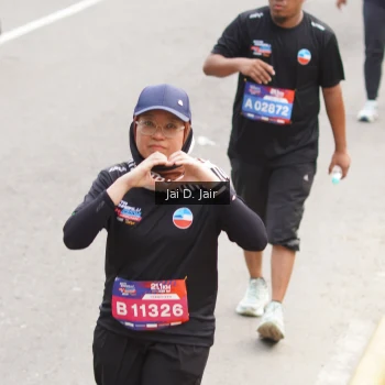 Runner Photo 3974654