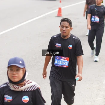 Runner Photo 3974665