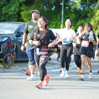 Runner Photo 3974668
