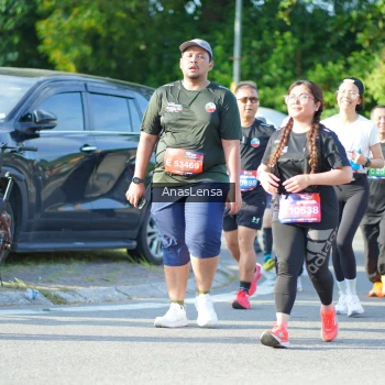 Runner Photo 3974671