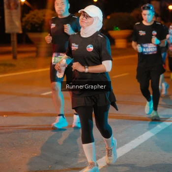 Runner Photo 3974691