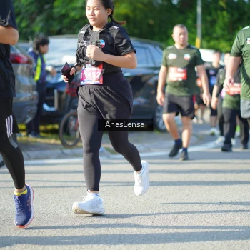 Runner Photo 3974699