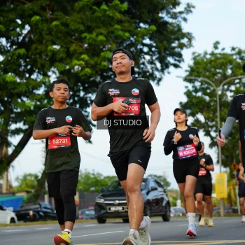 Runner Photo 3974702