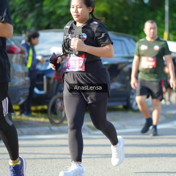 Runner Photo 3974703