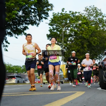 Runner Photo 3974706