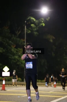Runner Photo 3974715