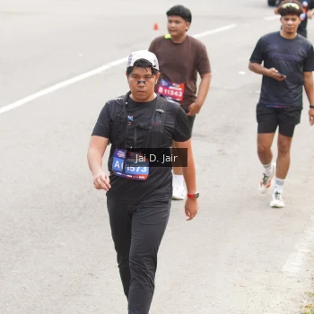 Runner Photo 3974749