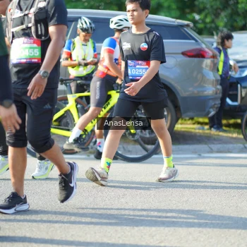 Runner Photo 3974753