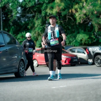 Runner Photo 3974761