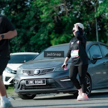 Runner Photo 3974779