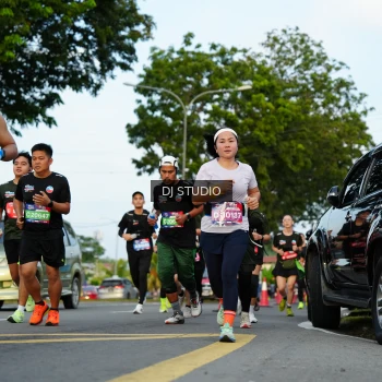Runner Photo 3974783