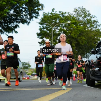 Runner Photo 3974808