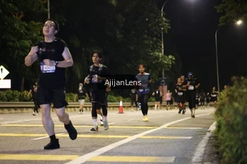 Runner Photo 3974812