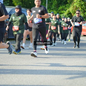 Runner Photo 3974828