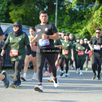Runner Photo 3974833