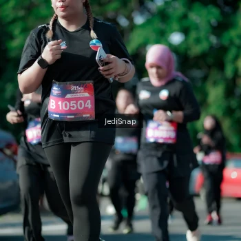 Runner Photo 3974863