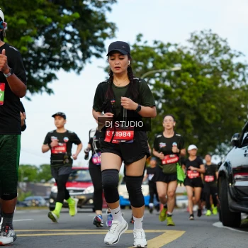 Runner Photo 3974875