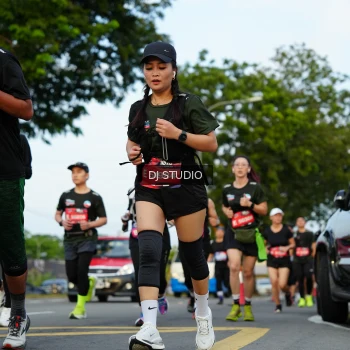 Runner Photo 3974893