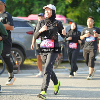 Runner Photo 3974942