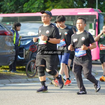 Runner Photo 3974972