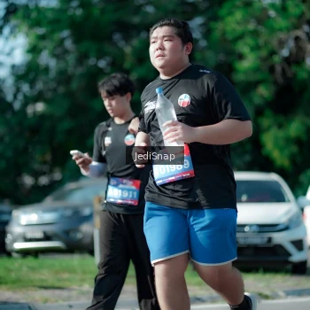 Runner Photo 3974989