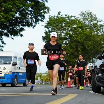 Runner Photo 3974994
