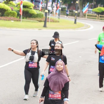 Runner Photo 3975000