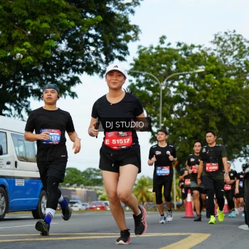 Runner Photo 3975010