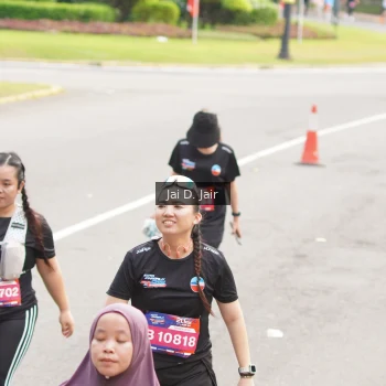 Runner Photo 3975016