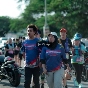 Runner Photo 3975020