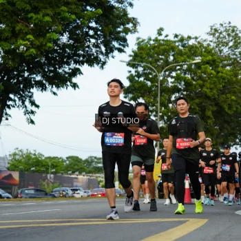 Runner Photo 3975056