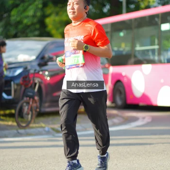 Runner Photo 3975063