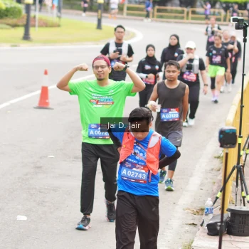 Runner Photo 3975070