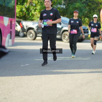 Runner Photo 3975080