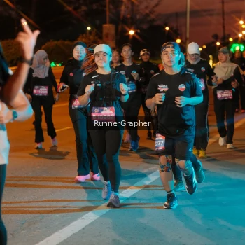 Runner Photo 3975085