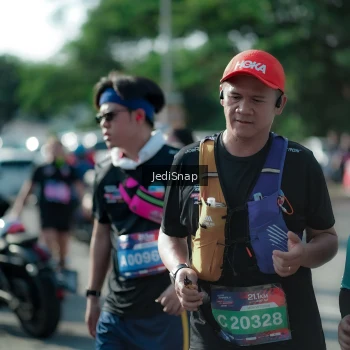 Runner Photo 3975089