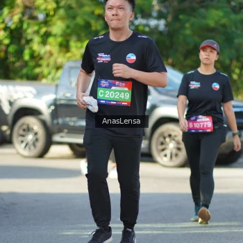 Runner Photo 3975091