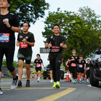 Runner Photo 3975097