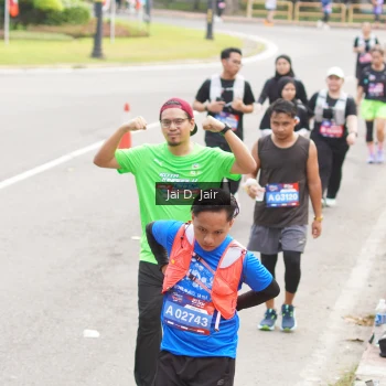 Runner Photo 3975101