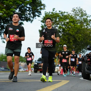 Runner Photo 3975111