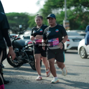 Runner Photo 3975116