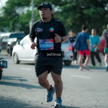 Runner Photo 3975125