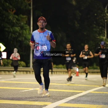 Runner Photo 3975133