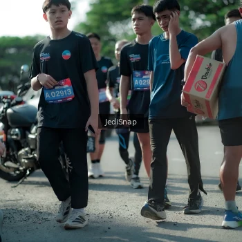 Runner Photo 3975135